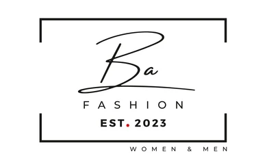 Dieses Bild zeigt eine Innenansicht des Modegeschäfts BA Fashion, das neu in Bad Sassendorf eröffnet hat. Verkauft werden Modeartikel und Wohnaccessoires.