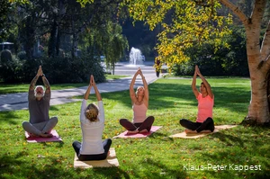 Event BESSER LEBEN - Yoga im Kurpark